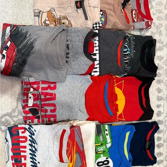 Disney Cars Themed Kids Clothing Set - Picture 2 of 3